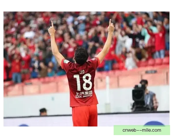 奇塔迪尼海港中场展现攻防俱佳实力屡次前插破门助力球队